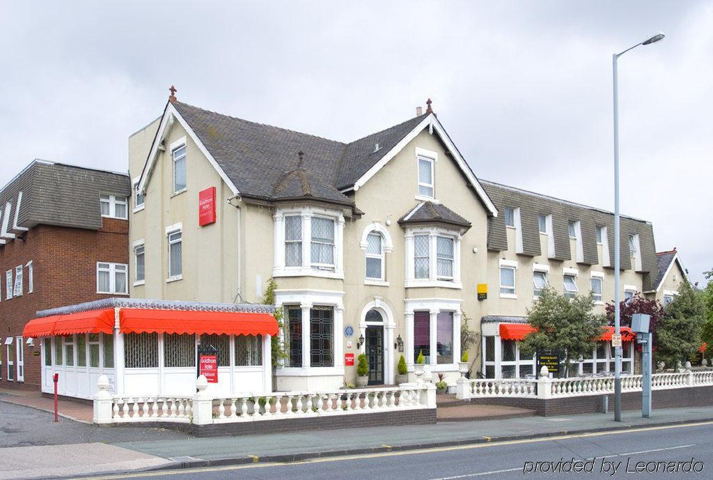 Quality Hotel Wolverhampton Exterior foto